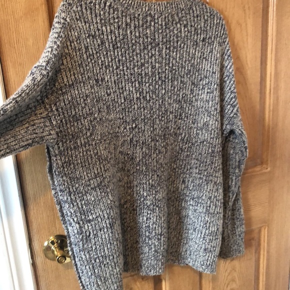 Grey oversized sweater - Picture 4 of 4